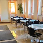 Neue Krone - 3* Markt Erlbach