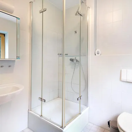 Neue Krone - Guest house *