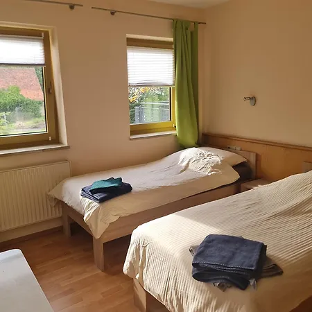 Guest house Neue Krone - *