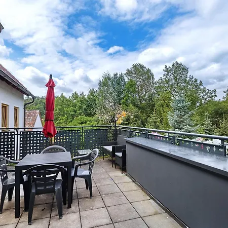 Neue Krone - Guest house Markt Erlbach