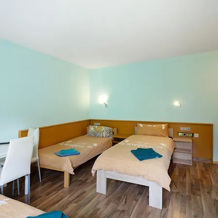 Neue Krone - Guest house *
